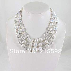 Chains Graceful 3 Rows Shell Pearl Necklace Bridal Jewellery Beaded Crystal Multilayers SP001Chains