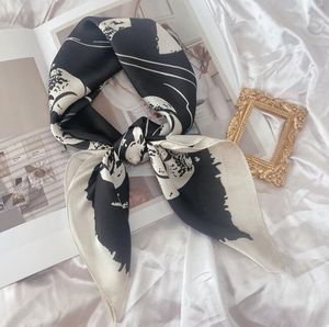 14Style Fashion Letters Print Imitate Silk Scarf pannband för kvinnor Lång handtag halsdukar axelbagage bandband