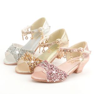 Sandals Girls Sandals Children Crystal Shoes Summer Kids Glitter Shoes High Heels Sequined Pendants Open Toes Princess 230317