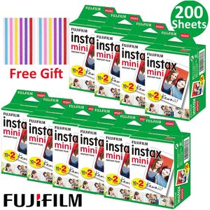 Film 20-200 Sheets Fuji Fujifilm Instax Mini 11 Film White Edge Po Paper Fcamera With Print For Instant Mini 9 8 7s 25 50s Camera 230320