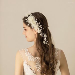 Headpieces O564 Fancy Yarn Flower Fashionabla gåvor Vintage Wedding Decorative Bridal Hair Comb smycken Tillbehör