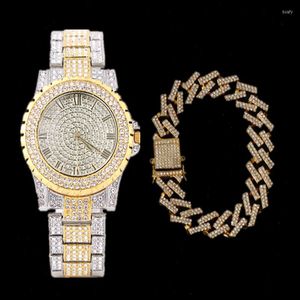 Orologi da polso da donna Orologi Iced Out Orologio da polso al quarzo di lusso con bracciale Micropave