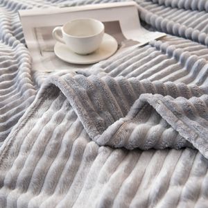 Одеяние обнимание одеяла подходит для диванов-кровати, мягкие и шикарные легкие мягкие и пушистые плюшевые одеяло, украшение дома 230320
