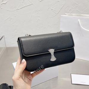 Designer väskor axel plånbok handväska handväska lyx kvinnor mode retro kedjor läder vanlig klassisk crossbody clutch purse 13 färger