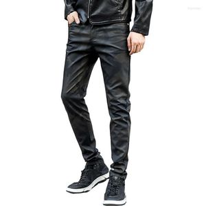 Calças masculinas Moda da primavera Men skinny Couro casual Slim Fit Washing Motorcycle Troushers Camuflage Abz618Men Boun22