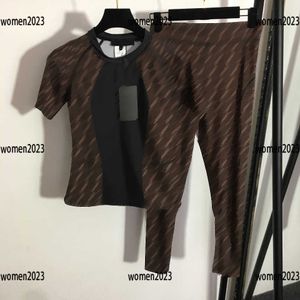 tuta da abbigliamento firmata da donna di lusso Splice design sportswear Tuta aderente da yoga Spedizione gratuita 2 pezzi canotta e pantaloni attillati Taglia S-XL Nuovo arrivo