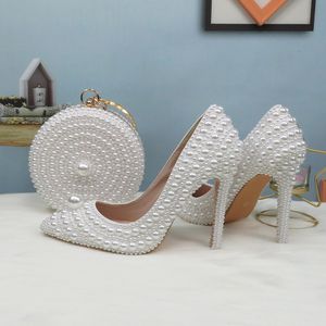 Scarpe eleganti BaoYaFang Perle bianche Scarpe da sposa da donna con perle Sposa Scarpe con tacco alto da donna Scarpe da sera super grandi da donna Scarpe a punta 230320