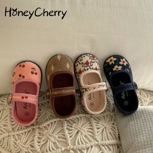 Sneakers Honeycherry Corduroy Floral Canvas Shoes Girls Square Mouth Inhoor Soft Soled Nonslip 230317
