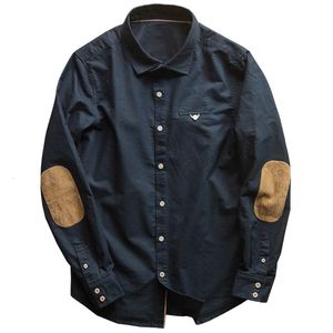 Mäns casual skjortor män oxford retro skjorta japansk affär casual trendig mode all-match lösa toppar manliga varumärke långärmade lappskjortor kläder 230320