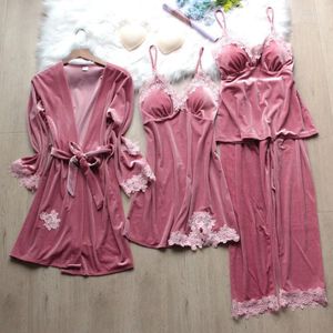 Kadın pijama kadınları tatlı dantel 4pcs kadife pijamalar set sonbahar kış gevşek sıcak gece kıyafetleri seksi v yaka pijama sütyen ile samimi m-xxl