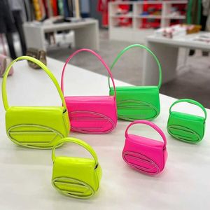 D-letter Designer Bag 2 Size Shoulder Bags Fluorescent Underarm Tote Bag Portable Messenger Bag Mini Square Purse 230301