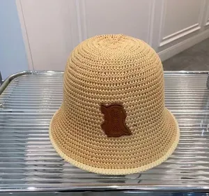 Cappello coordinato di seta ghiacciata leggera Cappello Sun-Shade Fisherman Hat Lettere di moda estate