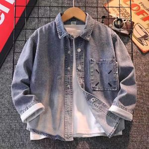 Barnskjortor Casual Denimskjorta för barn Vår Höst Turn-down krage Kläder Tonåring Pojkar Bomull Barn Jean Coat 5 6 7 8 9 10Y Blus 230321