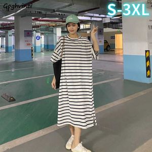 カジュアルドレス半袖ドレス女性S-3XL居心地の良いシンプルな基本的なストライププレッピーなプレッピースタイルの服の学生ミディサンドレスシックBF 230321