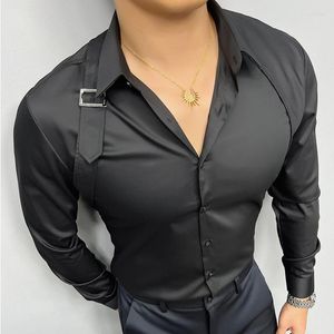 남성용 캐주얼 셔츠 2023tuxedo 셔츠 소셜 어깨 끈 스 플라이 싱 금속 버튼 디자인 남자 영국 패션 슬림 트렌드 남자 긴 소매