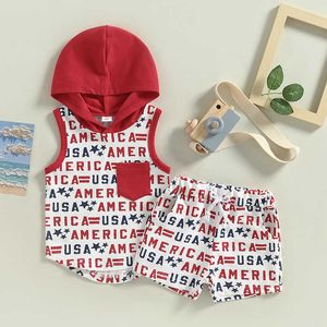 Completi di abbigliamento Giorno dell'Indipendenza Pantaloncini estivi per neonati Set di pantaloncini per bambini Stampa di lettere senza maniche Gilet con cappuccio Pantaloni corti Abbigliamento per bambini Z0321