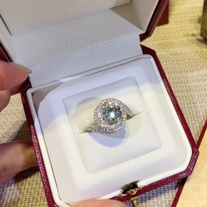 マンダイヤモンドの女性デザイナーのためのダイアットレジャーズリング925シルバーゴールドメッキ18K T0p最高のカウンター品質