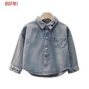 Çocuk Gömlekleri Teenage Pamuk Çocuk Denim Gündelik Hardigan Gömlek Koreli Bebek Çocuk Bahar Sonbahar Patchwork Gömlek Çocukların Yakışıklı Ceket 230321