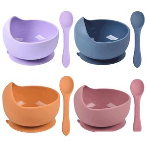 Cups Dishes Utensils Infant Feeding Sets Toddler Sile Bowl Spoon Set Baby Silica Gel Solid Nonslip Suction Bowls Spoons Newborn W Dhleo