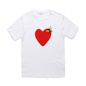 Célèbre designer t-shirt Red Love Hear tees mens womens fashion play couple tshirt casual manches courtes été t-shirts streetwear hip-hop tops Vêtements imprimés # C098