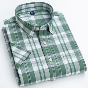 メンズカジュアルシャツ夏のスタイリッシュなシャツメンズグリーン格子縞のコットンリネン短袖のカジュアル通気快適快適ボタンアップソリッドオスの服230321