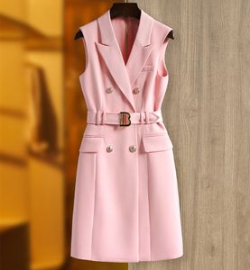 New Designer Women Milan Runway Dresses Sleeveless V Neck Lion Head Buttons Double Breasted Blazer Female Pink Color Slim Long Evening Party Dress with Sashes SMR21