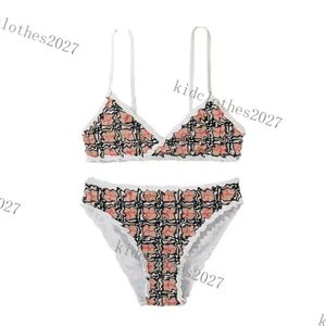 2023 Kids Two-Pieces Bathing Suits Summer Swimsuit Stripe Thread Head Check Pattern Girl Swimsuit Set Fashion Comfortable Clothes Bikinis Children Check printing
