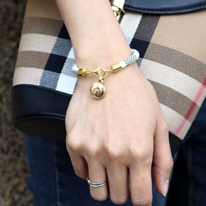 Handmade Leather Round Charm Bracelet for Gift