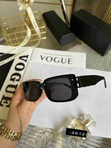 Lyxig designer Wom Balencaigas Solglasögon Brands Ens Sage Mens Lady Polarizer Box Body Voice Live Plat Sun Glasses Shades mode Black 22SS