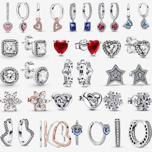 2023 Nowe popularne 925 Sterling Silver Love Star Butterfly Kolczyki odpowiednie dla prymitywnych Pandora żeńskie biżuterię mody Akcesoria