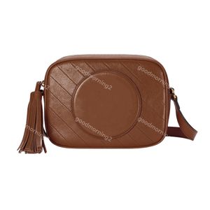 Soho Disco Kameraväska 2023 Crossbody Axelväskor Dam Handväska Handväska Äkta Läder Klassisk Bokstav Clutch Zip Plånbok Tofs Hänge 3 färger