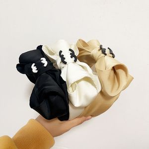 Stoff Schwarzes Stirnband Einfache Schleife Haarband Mode Mädchen Geschenk Stirnband Designer Marke Koreanisches Haarband Frühlingsgeschenk Beliebte Kopfbedeckung Frauen