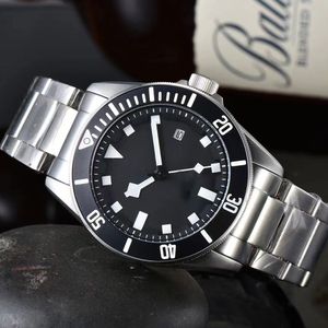 MENS Titta på klassisk designer lyxig automatisk rörelse keramisk ringklocka storlek 42mm rostfritt stål strap casual business watch