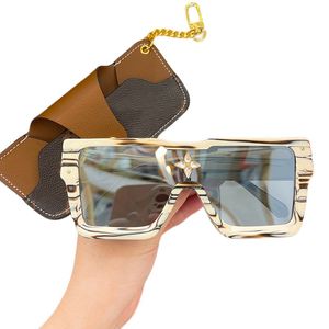 Designer Solglasögon Kvinnor Luxury Women Eyeglass Fastrack Solglasögon Mens Solglasögon Glasögon Composite Metal Optical Frame Fashion Sun Glass Reality Eyewear