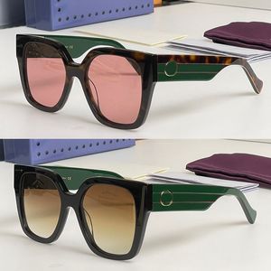 Red Green Tstripe Emple Sunglasses para mulheres 1300S Drivin Beach Gafa de Sol Sun Shades UV400 Eyewear Hinged Famous Brand Man Oversize Man Adumbral Grey Lente Solid com caixa