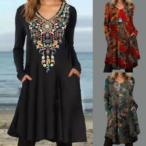Dresses Women's National Style Pullover Autumn and Winter Casual Retro Plus Size Sexy V-neck Fashion Print Long Sleeve Dress 230321