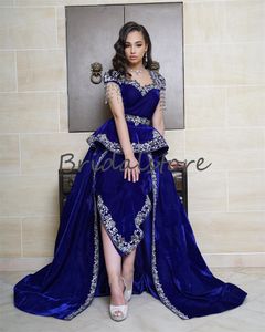 Karakou Algerien Blue Velvet Evening Evening Sukienka z dordskortem Haft Haft Krótkie rękawy Abaya Promowe suknie