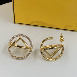 Classic Designer Jewellery Fashion Letter Ear Studs Girls Ornaments Casual Jewelry Womens Hoop Earrings High Quality