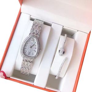 luksusowe kobiety wężowe zegarki bransoletka 2 zestawy z pudełkiem Top marka projektant diament damski zegarek modne zegarki na rękę dla kobiet urodziny matki prezent na walentynki