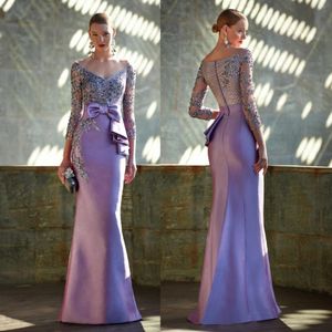 Lavendel-Spitze-Mutter der Braut-Kleider, Meerjungfrau-Applikationen, Hochzeitsgastkleid, lange Ärmel, V-Ausschnitt, bodenlange Satin-Abendkleider