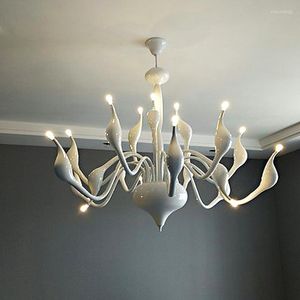 Lustres de lustres modernos lustres de cisne liderados pingentes para a sala de estar com cozinha loft nórdica luz de ferro forjado iluminação interna
