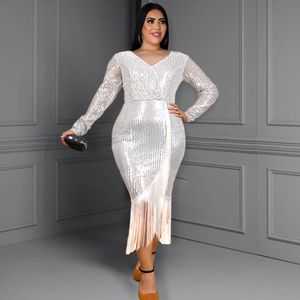 Glitter Parti Elbiseler Gümüş Pullu Uzun Kollu Yarık Püskül Elbise Bodycon Zarif Kadın Saçak Kokteyl Olay Günler Kıyafetler