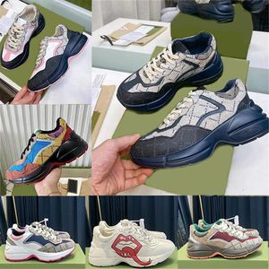 Tasarımcı Rhyton Koşu Ayakkabıları Çok Renkli Spor Ayakkabıları Erkek Kadın Açık Eğitmenler Vintage Chaussures Platformu Sneaker Çilek Fare Ağız Ayakkabısı Anahtarlıklı