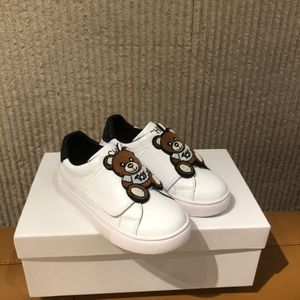 Little Bear Little White Shoes Kids Paste Casual Sneakers pojkar flickor mjuka småbarnskor