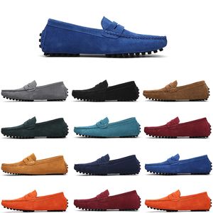 Högkvalitativa icke-varumärken män Casual Suede Shoe Mens Slip On Lazy Leather Shoe 38-45 Naken