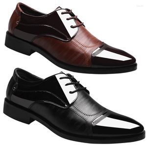 Scarpe eleganti Holfredterse Taglia 38-48 Classic Business Formal Men Oxford Comodo PU Abiti da sposa in pelle Traspirante Low Top 16-8810