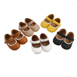 Platta skor baby dop och pannband set söta Mary Jane lägenheter glänsande kronhårband för spädbarnflickor