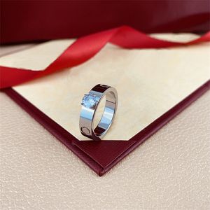 Men's Band Promise Rings for Her Designer Vintage Jewelry Nail Ring Women Couple Matching Alloy Titanium Steel With Diamonds Street Classic Gold Silver Rose