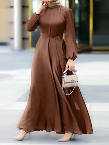 エスニック服の女性イスラム教徒のソリッドサテンマキシドレススプリングシックなエレガントなパフスリーブローブカジュアルホリデースイングカフタンオルドバイアバヤ230322