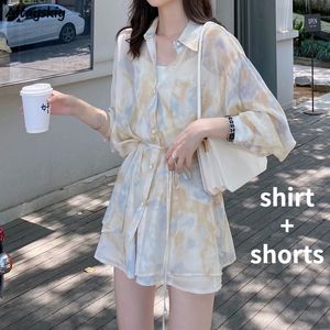 Kvinnors tvåbitar byxor 2 stycken Set Outfits Summer Sunproof Chiffon AllMatch Tie Dye Loose Shorts Street Ulzzang Fashion College Daily 230322